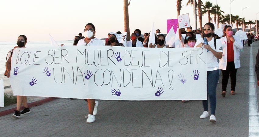 Programa INSUDE caminata por el Día Internacional de la Mujer