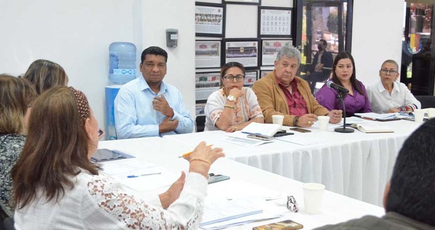 Se reúnen congresistas de BCS para analizar la Ley 3 de 3