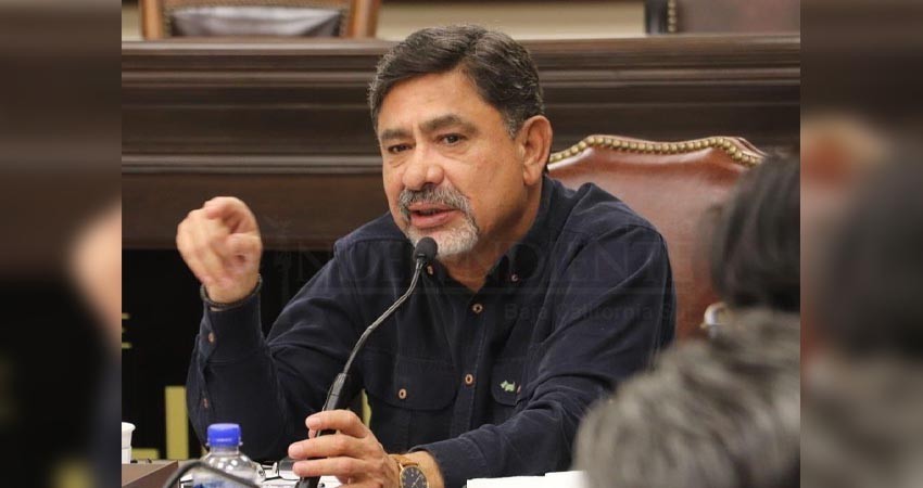 Niega Homero Davis acusaciones de hostigamiento sexual