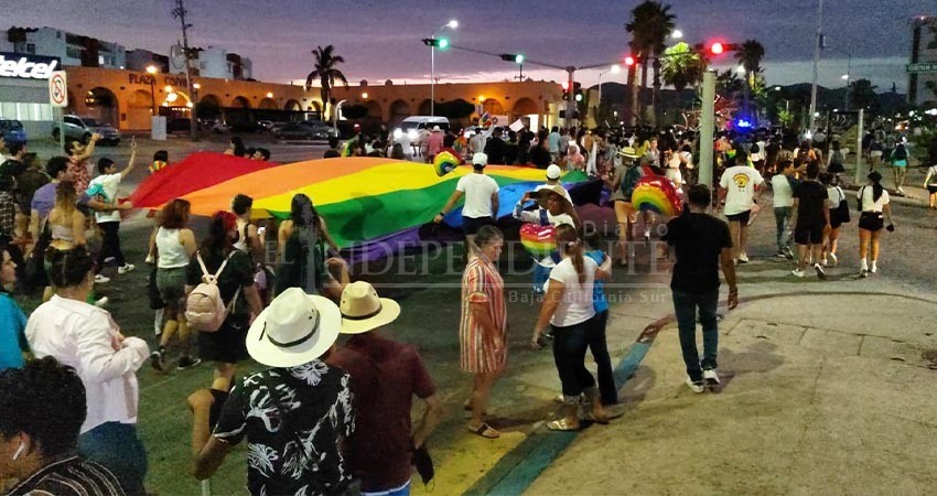 Esperan colectivos 10 mil asistentes para Los Cabos Pride 2023