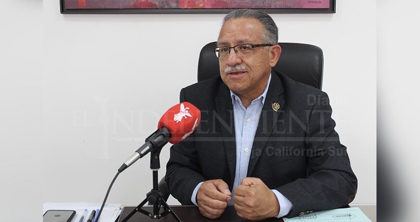 Dante Salgado buscará reelegirse como rector de la UABCS