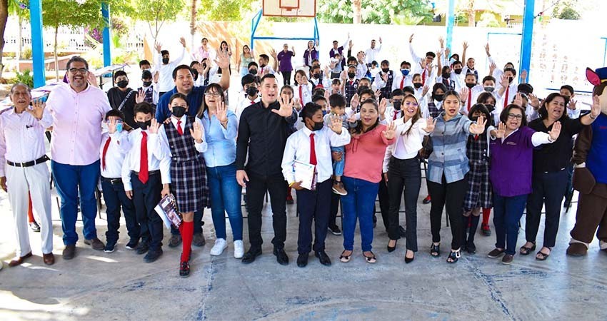 Paz para La Paz programa de la PGJE para contribuir a eliminar la violencia en escuelas