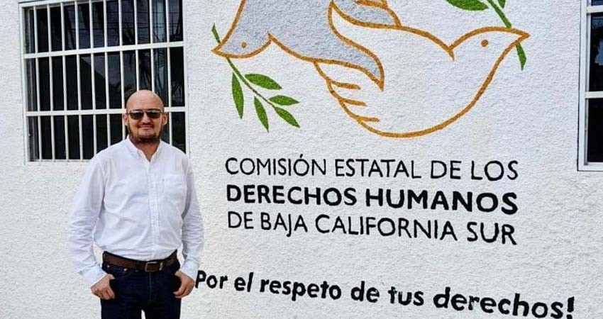 Quitan fuero al presidente de la CEDH por acusaciones en su contra