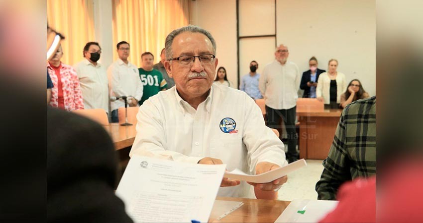 Por segunda ocasión Dante Salgado aplicará como rector de la UABCS