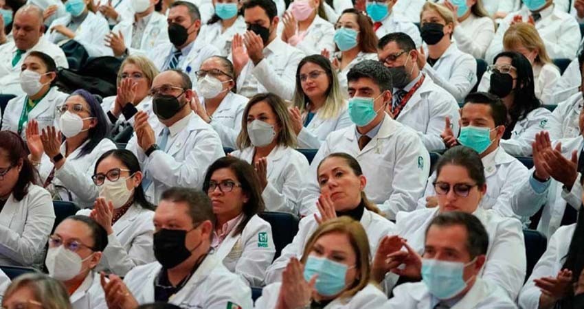 Alertan por escasez de personal de salud