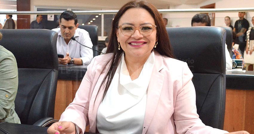 Llama la diputada Paz del Alma Ochoa a las mujeres a unirse y ser sororarias