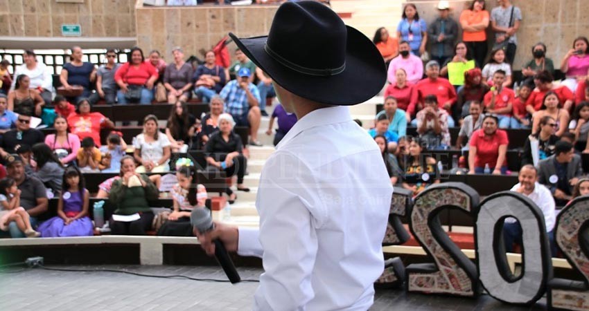 Se lleva a cabo la semifinal del Concurso “Voces Unidas por La Paz”