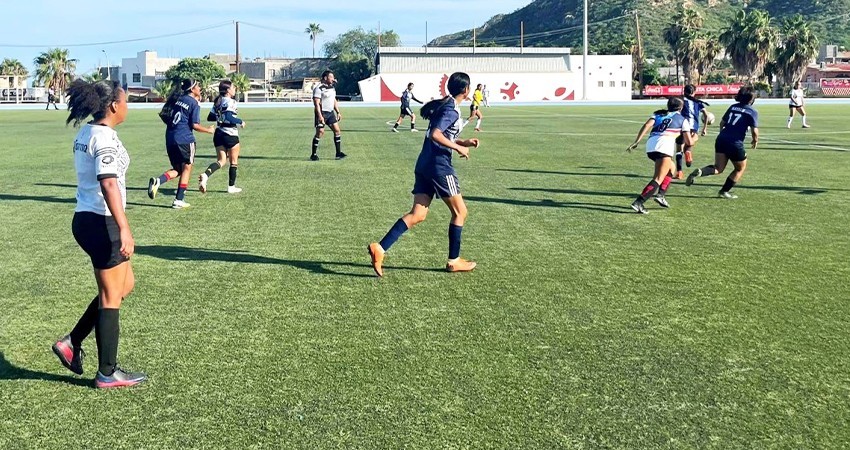 Abren inscripciones para la escuela de Fútbol Soccer Femenil de CSL