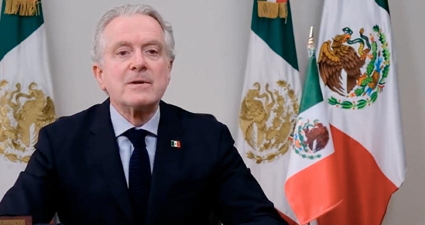 Acepta Santiago Creel el reto de AMLO para destinar dinero a estudiantes