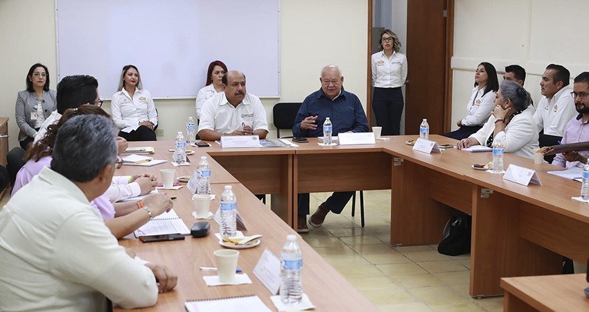 Sesiona junta de gobierno del ISIFE