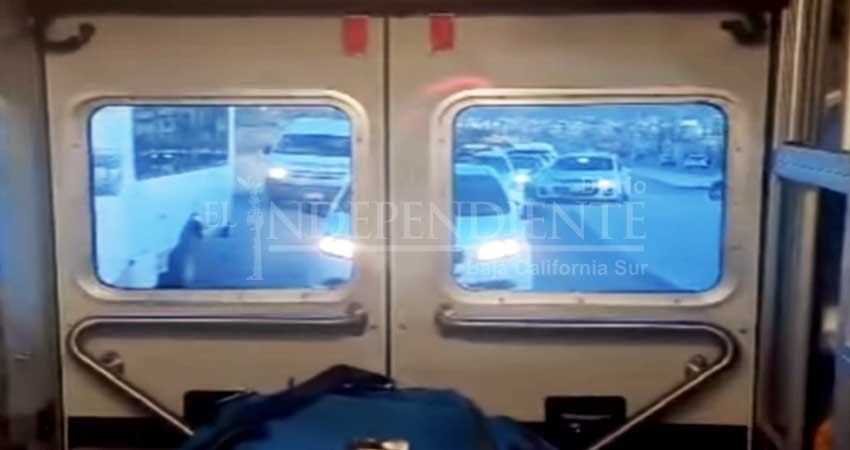 Denuncian ataque a vehículo de Bomberos de CSL