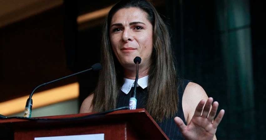 Ana Gabriela Guevara: 'Si tienen conflicto con los calzones, que se los quiten'