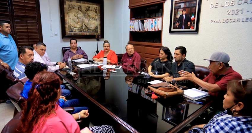 85% de avance en acuerdos entre autoridades y locatarios del Tianguis Las Palmas de CSL