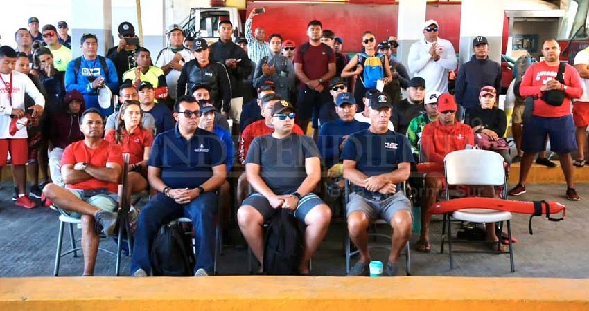 El municipio de Los Cabos cuenta con playas y salvavidas certificados