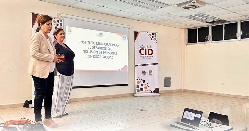 IMDIS Los Cabos sensibiliza a más de 100 estudiantes del CECyTE 05