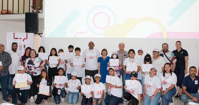Recibió IEEBCS a participantes del VII cabildo infantil 2023 “Con las niñas y niños La Paz es posible”