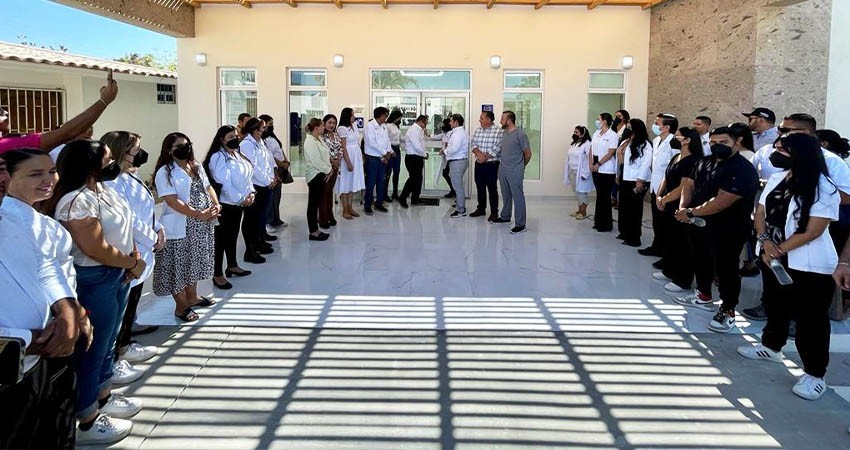 Entrega Gobierno de Los Cabos clínica Médica en la colonia Vista Hermosa