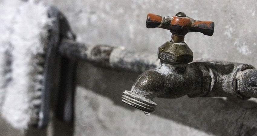 Por ruptura de acueducto, se quedan 70 colonias sin agua potable en La Paz