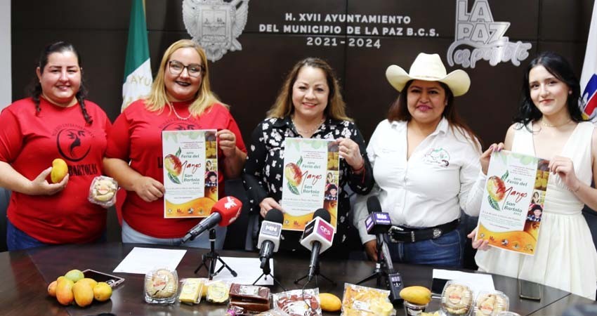 Grupo “Las Bartolas” organiza la Feria del Mango en San Bartolo