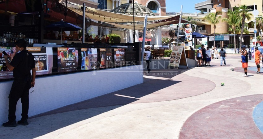 Sin temporada baja para comercios pequeños; CANACO oferta hasta 200 empleos