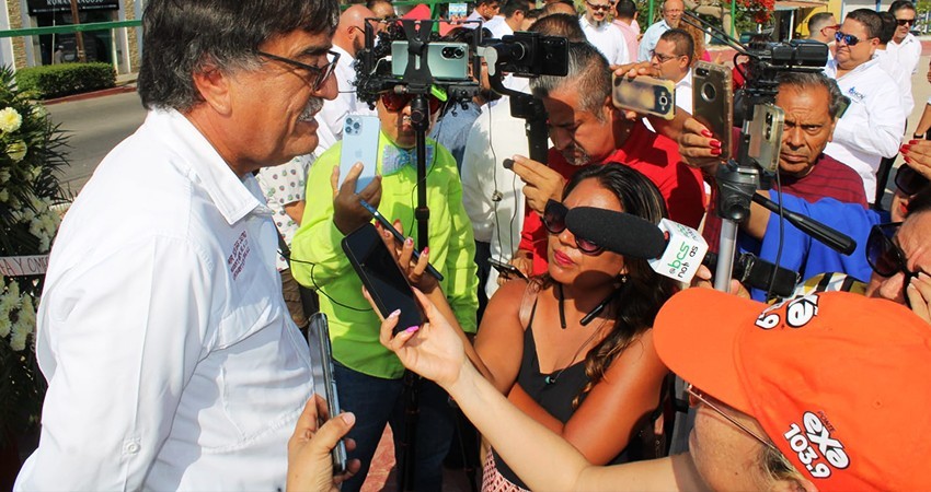 Conmemora Ayuntamiento Los Cabos aniversario luctuoso de Benito Juárez