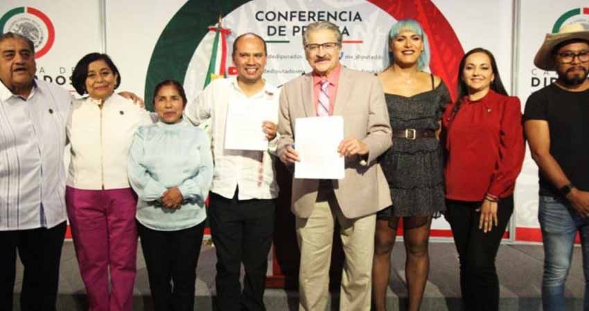 Diputados de Morena presentan juicio político contra ministros de la Corte por negarse a bajar su salario