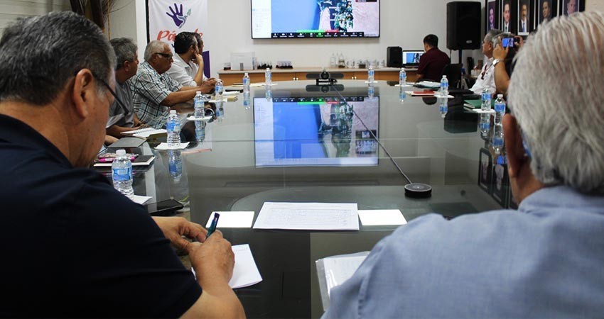 Tres órdenes de gobierno atienden desazolve en Puerto Adolfo López Mateos