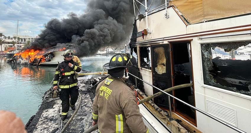 Incendio en yate deja 2 heridos y una persona sin vida