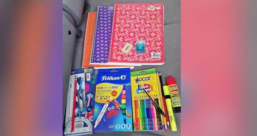 Entregados los vales para útiles y uniformes escolares a 144 mil estudiantes de BCS
