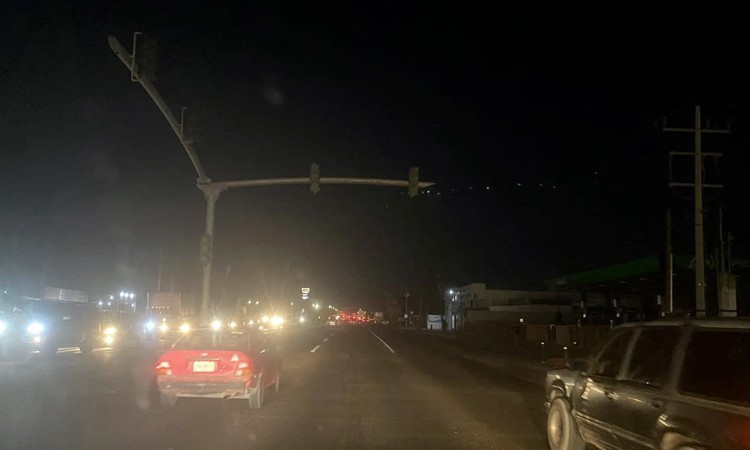 Apagón este lunes en al menos 37 colonias de La Paz