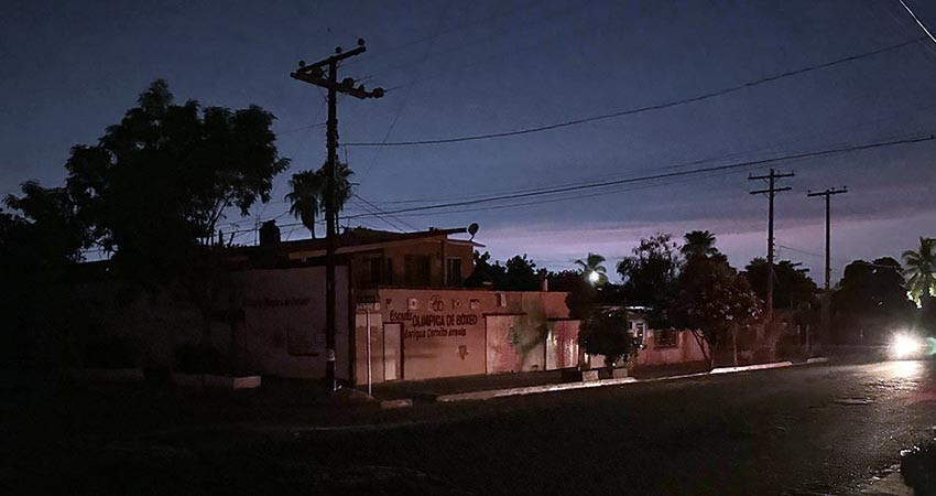 Calculó mal la CFE, la demanda de energía fue más de la esperada: Gobernador