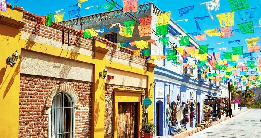 Garantizan abastecimiento eléctrico durante Festival de Pueblos Mágicos en Todos Santos