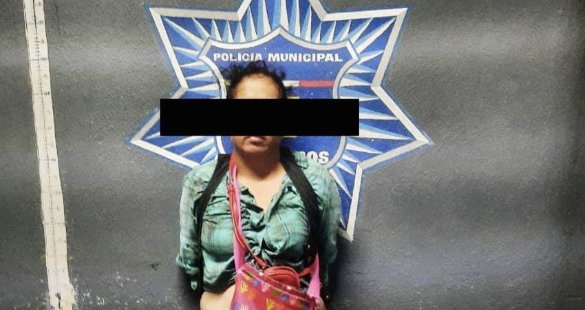 Mujer roba patrulla en Cabo San Lucas