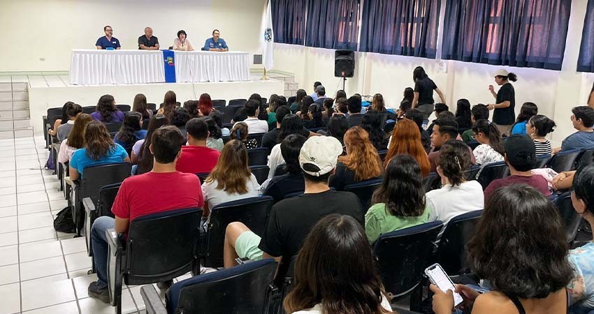 Celebra UABCS Día del Veterinario y Veterinaria Zootecnista