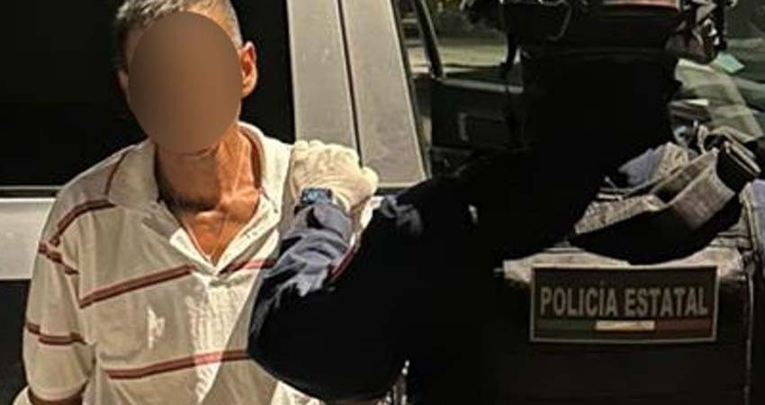 Detienen a una persona en posesión de envoltorios conteniendo al parecer cristal