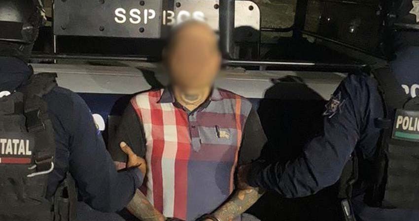 En posesión de cristal y marihuana, son detenidas dos personas por la policía estatal