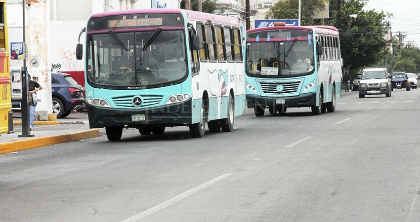 Sondeo revela que paceños están dispuestos a pagar 16 pesos por unidades nuevas con amenidades