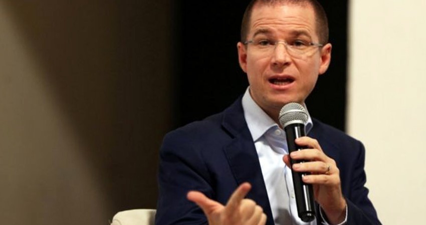 Presupuesto de AMLO para 2024 es egoísta e irresponsable: Anaya