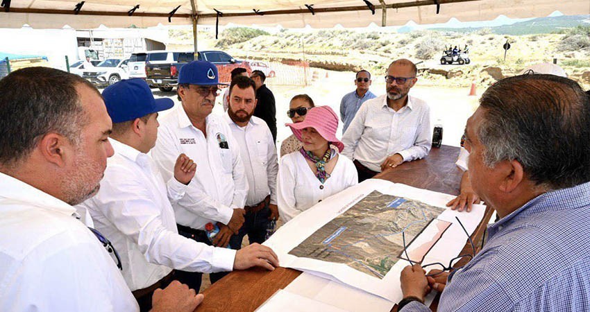 Ya ingresó el recurso federal para construcción de la desaladora de CSL: Leggs Castro