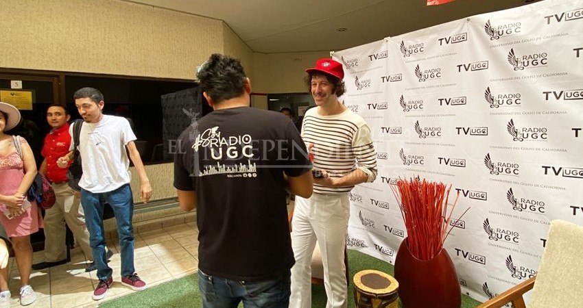 Presenta Adanowsky filme en Cinema Vagabundo de Los Cabos