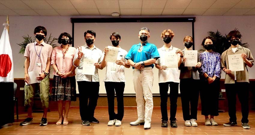 Estudiantes japoneses culminan exitosamente intercambio académico en BCS