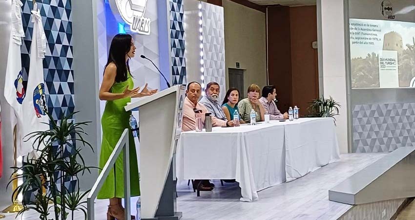 Realizan en La Paz el Foro de Turismo 2023