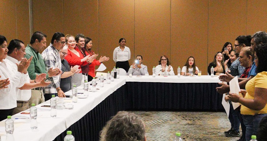 Suman cien microempresas impulsadas por gobierno de BCS mediante SNE