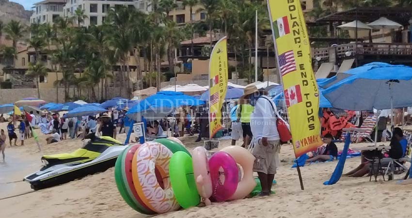 Triplica Inspección Fiscal vigilancia en El Médano, por comercio ambulante