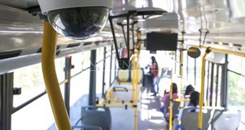 Davis Castro: Instalarán videocámaras en el transporte colectivo de BCS