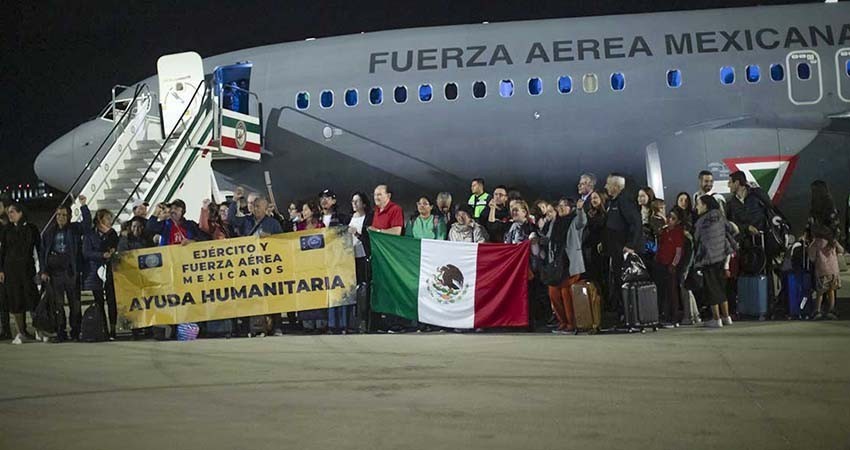 764 mexicanos siguen esperando salir de Israel: AMLO