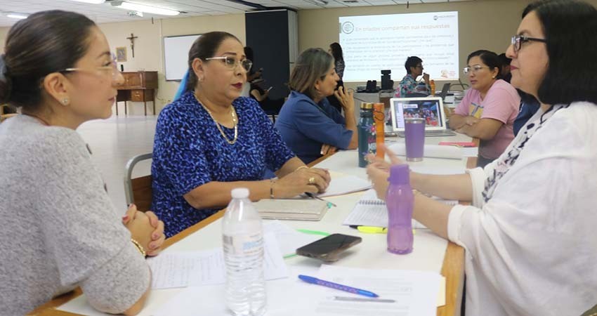Participan docentes de media superior en taller académico impartido por MEJOREDU