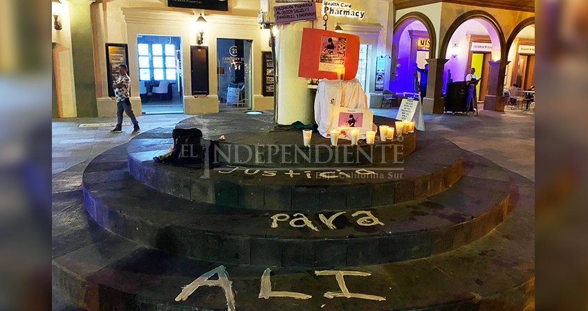 A un mes del feminicidio de Ali Suarez, marcha su familia en San José del Cabo