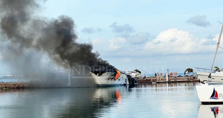 Derrama de combustible en marina tras incendio de embarcaciones