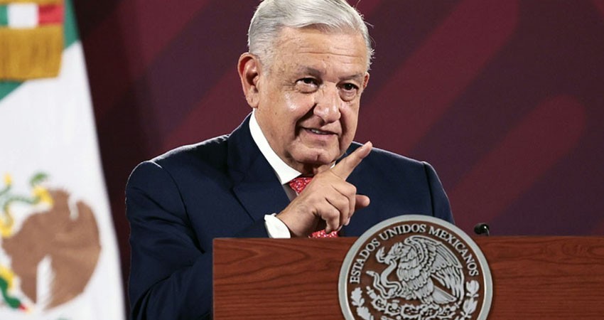 López Obrador enviará iniciativa de ley para mantener cobro de IVA e ISR al 50%